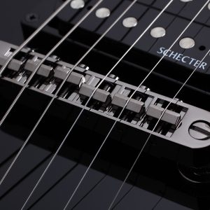 Guitarra elétrica SCHECTER OMEN-6 BLK